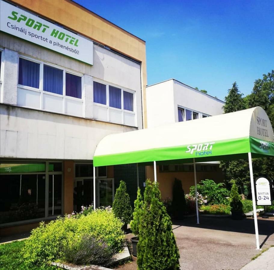 Sport Hotel 타타반야 외부 사진